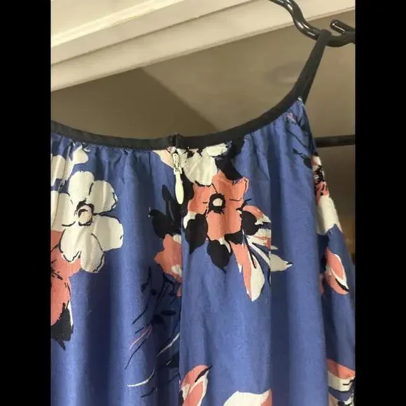 Pre loved Loft Women’s Size 10 Floral Dress - Picture 4 of 5